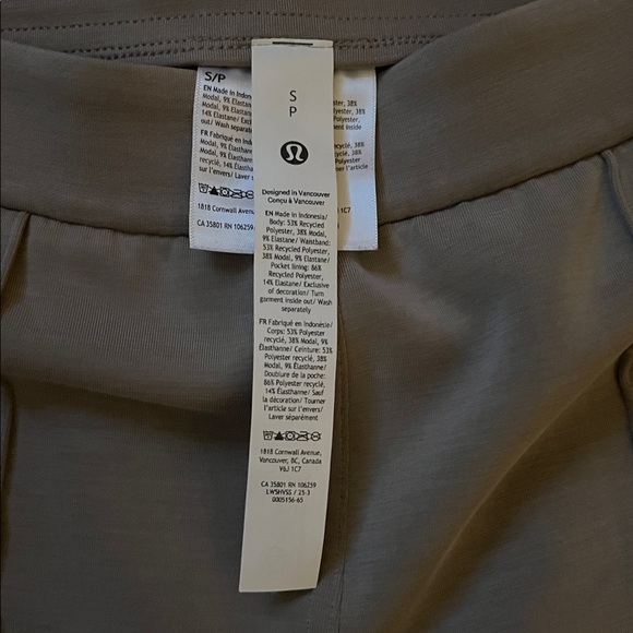 Lululemon NWT Softstreme Classic Fit High-Rise Joggers Warm Ash Grey Size Small - Picture 2 of 7